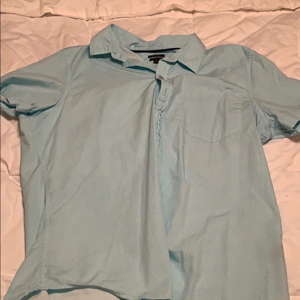 Slim-fit button down shirt